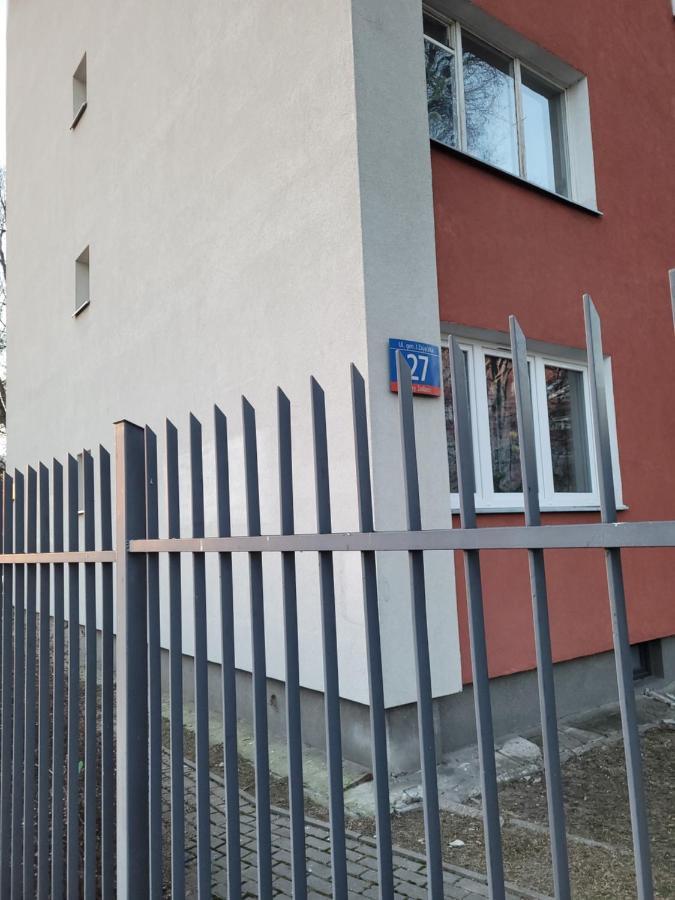 Filmowy Zoliborz Apartment Варшава Екстериор снимка