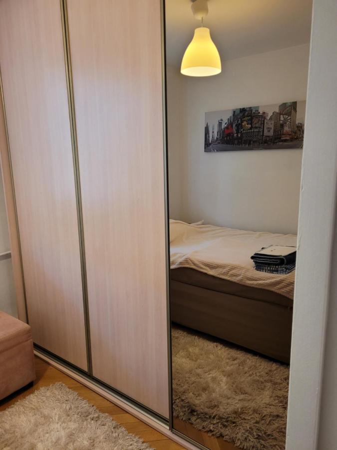 Filmowy Zoliborz Apartment Варшава Екстериор снимка